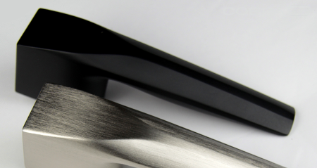 VÝPRODEJ  Dveřní kování COBRA ULTIMA-S (černá) - BB